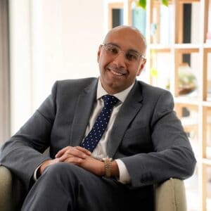 Dr Aziz Elgindi Dr Aziz Elgindi of Harley Street Hair Transplant Clinics
